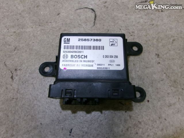 【中古】シボレー タホ 純正 BOSCH ボッシュ パークアシストモジュール 25857380 / 5T4-980