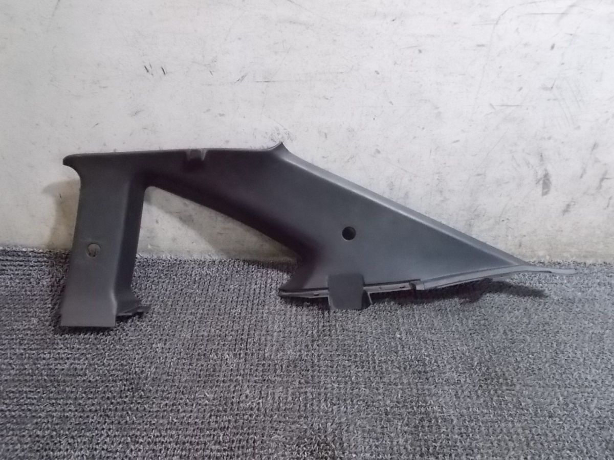 【中古】★激安!★S15 シルビア 純正 ノーマル リア リヤ クォーターパネル カバー ピラー 右 運転席側 76934 85F00 / 2P8-306