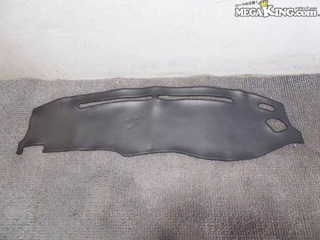 【中古】JZX100 チェイサー 社外 ダッシュボードマット ブラック系 / 2T4-527