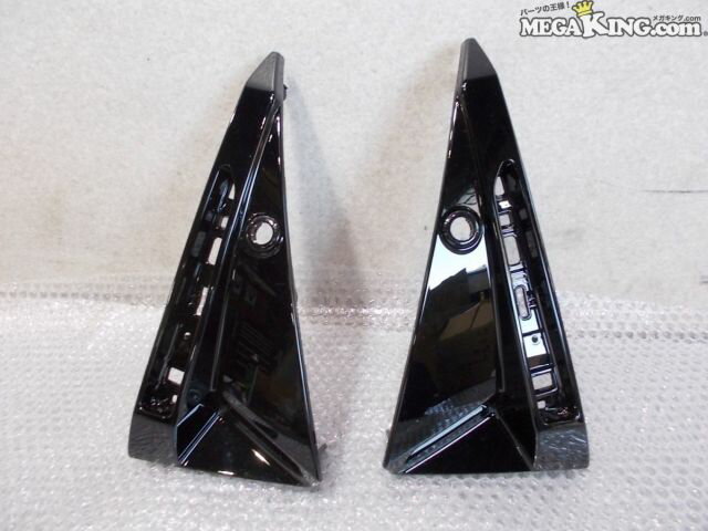 【中古】LA650S タント カスタム 純正 ノーマル リア リヤ リフレクターガーニッシュ 左右セット 52753-B2230 / 5T4-534