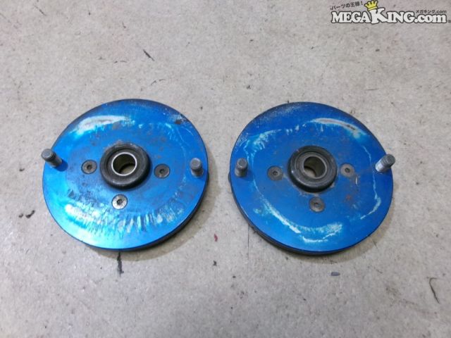 【中古】BNR32 スカイライン GT-R GTR 社外 フロント ピロアッパーマウント 2枚セット RB26DETT / 2S7-1013