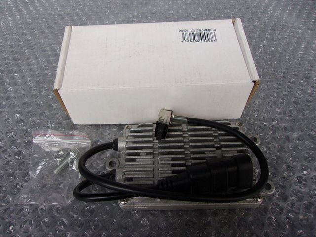 【中古】★未使用!★車種不明 社外 バラスト D1専用 HID ヘッドライト ヘッドランプ チャレンジャー ? 分かる方 / Q2-227