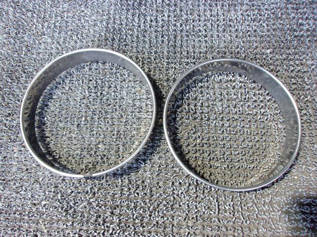 【中古】★希少!激安!★TE30 カローラ 純正 ノーマル ヘッドライトリング ヘッドランプリング / 2Q2-262