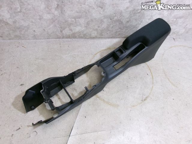 Rakuten - 【中古】GP5 フィット 純正 ノーマル センターコンソール コンソールボックス アームレスト 83400-T5A-N0 / 2S5-1555