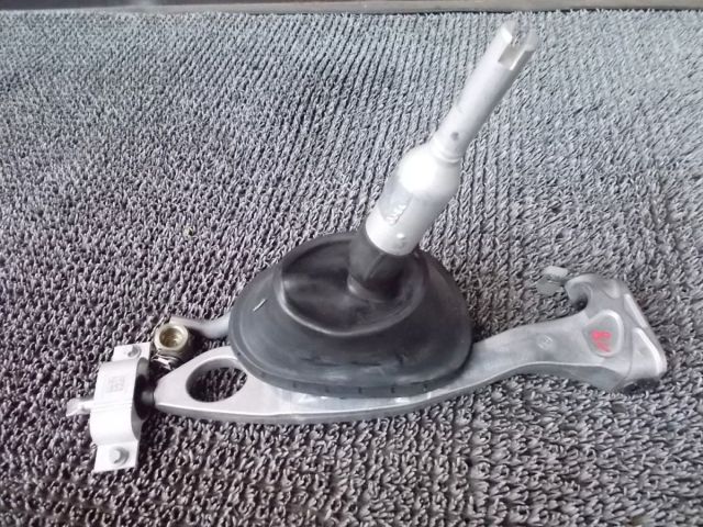 【中古】★激安!★車種不明 BMW 純正 ノーマル シフトレバー F87 ? M2 ? 分かる方 / Q7-472