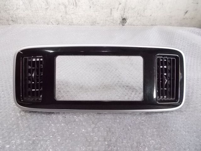 【中古】★激安!★LA800S ムーヴキャンバス 純正 オーディオパネル ナビパネル エアコン吹き出し口 ブラック シルバー系 55413-B2260 / 4Q...