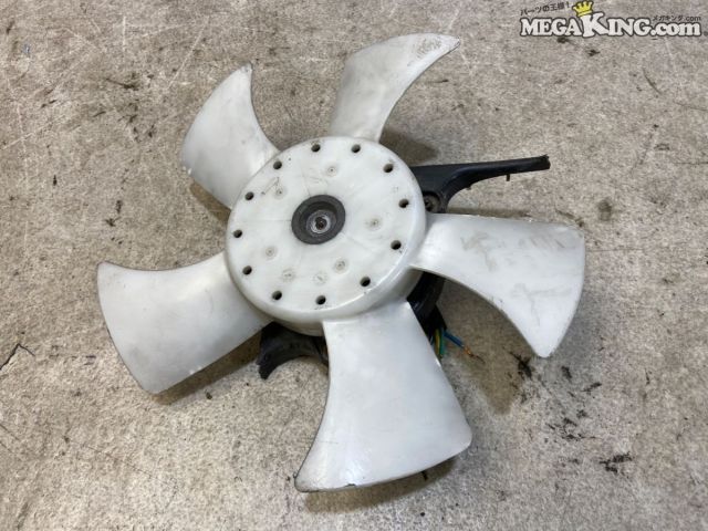 Rakuten - 【中古】車種不明 トヨタ 純正 ノーマル 電動ファン ファンブレード 76032-M4X13 JZX100 ? チェイサー ? 分かる方 / 2T6-253