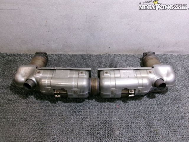 【中古】型式不明 PORSCHE ポルシェ 911 カレラ ターボ 純正 BOYSEN マフラー リアタイコ 触媒 ハニカム崩れ無 997 ? 996 ? 分かる方 / T2-829