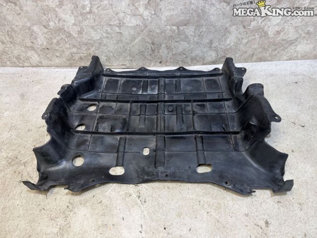 【中古】FC3S RX-7 RX7 サバンナ 純正 ノーマル アンダーカバー エンジンガード 13B ロータリー / 2T5-799