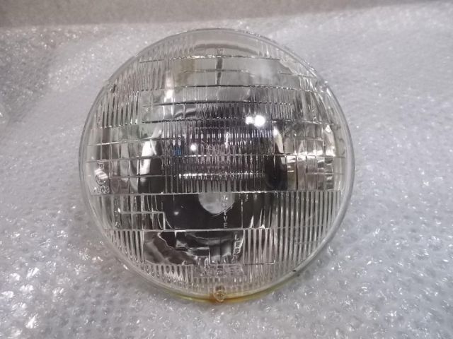 【中古】★激安!★WAGNER ワグナー シールドビーム ヘッドライト ヘッドランプ レンズ 1個のみ / 2R7-539