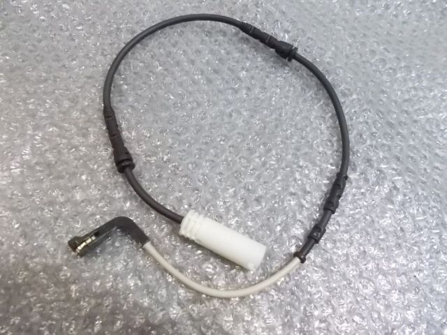 【中古】★未使用!★BMW E90 3シリーズ 社外 フロント ブレーキパッドセンサー ライン / Q8-1890