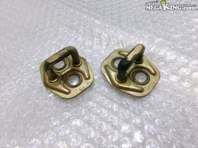 【中古】BNR32 スカイライン GT-R GTR 純正 ノーマル ドアロックストライカー ストッパー 2個セット RB26DETT / S7-321