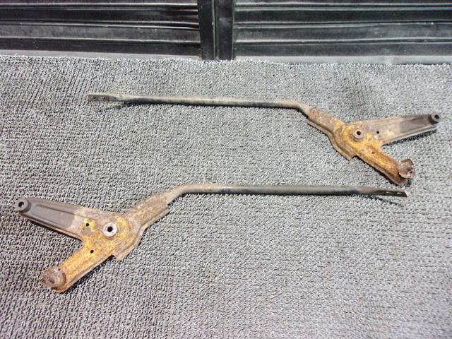 【中古】★激安!★BCNR33 スカイライン GT-R GTR 純正 ノーマル クロスバー ブレース RB26DETT / 2R11-239