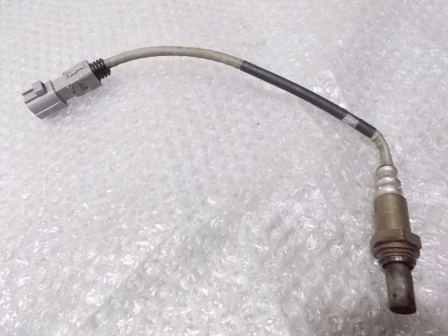 【中古】★激安!★AZK10 SAI サイ 純正 ノーマル デンソー O2センサー ラムダセンサー 89465-75010 / 4Q7-1136