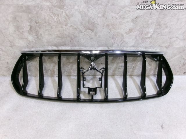 【中古】マセラティ M161 レバンテ 純正 ノーマル フロントグリル ラジエターグリル 670047042 / S11-362