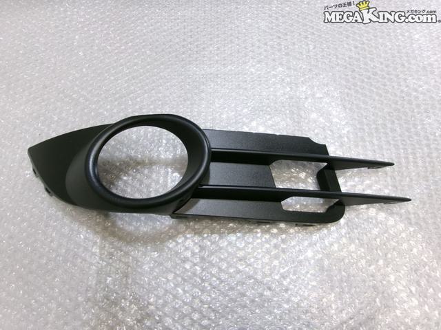 Rakuten - 【中古】★未使用★VW フォルクスワーゲン 1T系 トゥーラン 純正 ノーマル フォグカバー フォグランプカバー 右 1T0853950 / S2-1247