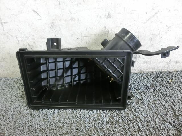 【中古】【激安!】ER34 スカイライン 前期 純正 エアクリボックス RB25DET 22680-31U00 / 2F7-211