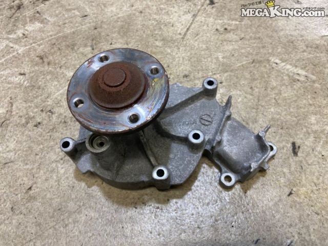 Rakuten - 【中古】200系 ハイエース 純正 ノーマル ウォーターポンプ / 5T5-1501