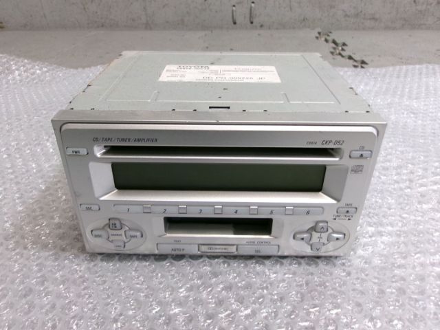 【中古】★激安!★トヨタ 純正 ノーマル FH-M8177ZT CD カセットデッキ プレーヤー テープ オーディオ 2DIN 08600-00C10 / 4Q7-798