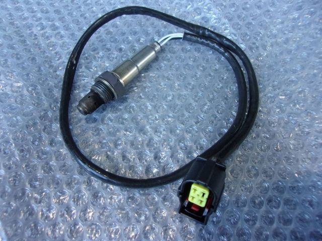 【中古】★激安!★車種・メーカー不明 ベンツ ? 純正 ? FAE O2センサー W204 ? Cクラス ? 分かる方 / Q7-1343