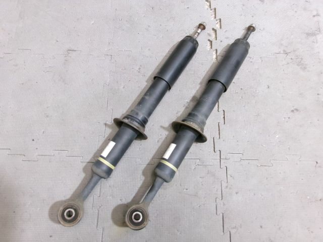 【中古】★激安!★GUN125 ハイラックス 純正 ノーマル フロント ショックアブソーバー 2本 左右 48510-0K..