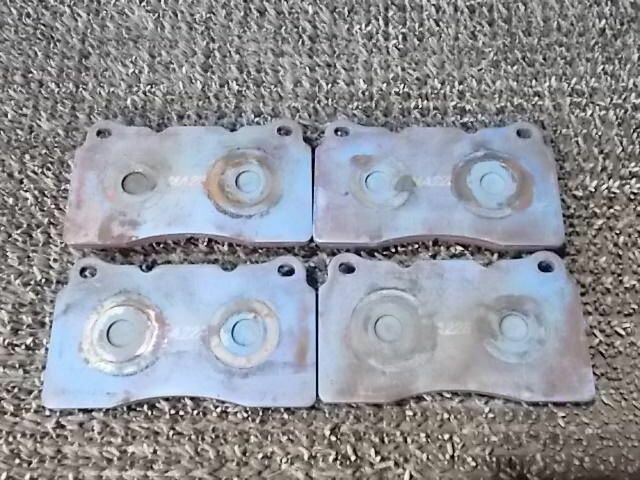 【中古】★激安!★ZN6 86 ? GT Limited ハイパフォーマンスパッケージ ? エンドレス フロント ブレーキパッド 左右 分かる方 / J7-69...