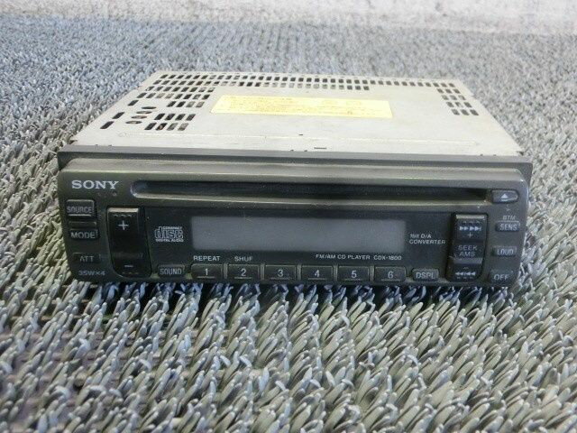 【中古】 SONY ソニー CDX-1800 CD プレーヤー オーディオ デッキ 本体のみ / KG1-1641