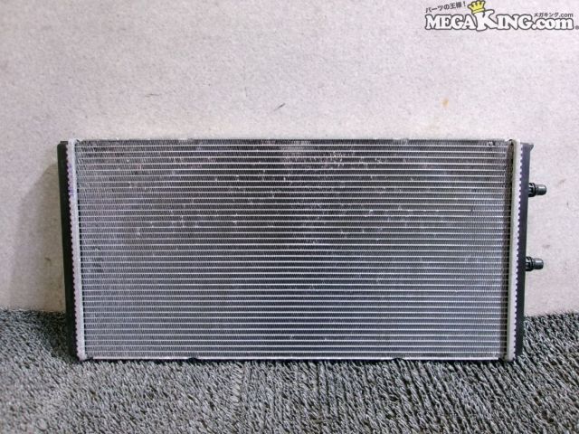 【中古】BMW F82 M4 純正 ノーマル ラジエーター ラジエター ヒートエクスチェンジャー 2284608 / S9-2003