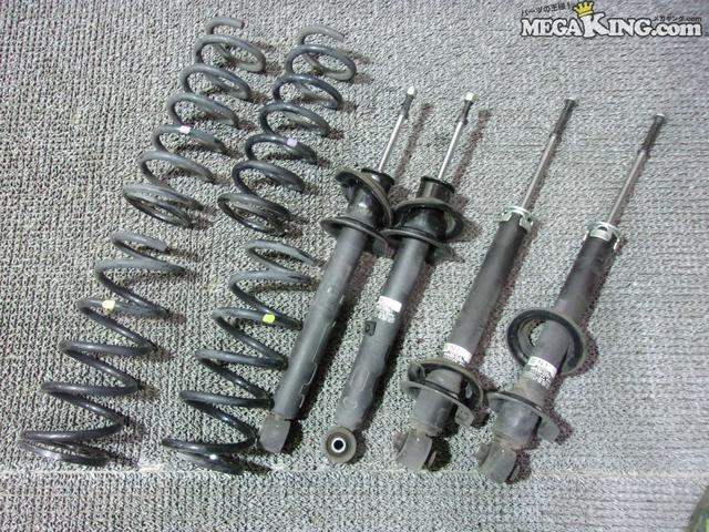 Rakuten - 【中古】H23 GRX130 マークX 前期 純正 ショック&サスペンション アブソーバー 1台分 アッパーマウント欠品 48510-22A71 48530-22651 / 4S2-968