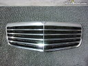 【中古】メーカー不明 ベンツ W211 Eクラス グリル メッキ / S4-1699