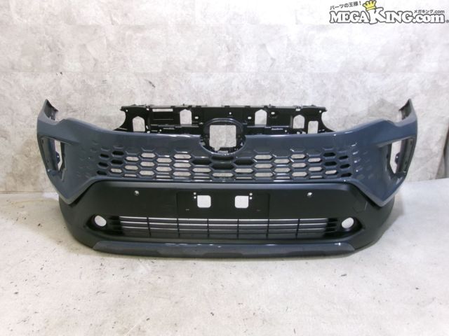 【中古】ZVG13 カローラクロス 後期 純正 ノーマル フロントバンパー 52129-16030 / 2T2-005