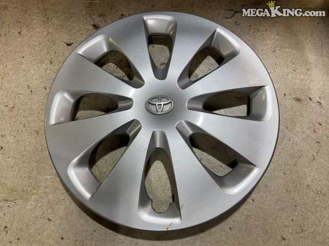 楽天市場】トヨタ アクア ホイールキャップ（タイヤ・ホイール｜車用品