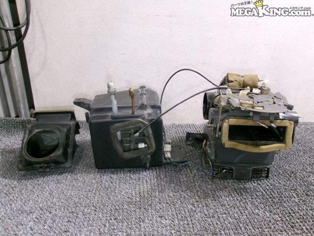 【中古】710 バイオレット クーペ 純正 OP オプション エアコンセット エバポレーター ブロアモーター ダクト 27070 U0100 HM1100-03...