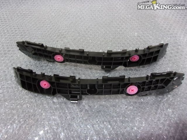 Rakuten - 【中古】★新車外し★MXPK10 アクア 純正 ノーマル リアバンパー リテーナー 左右 52575 52250 52576 52230 / T2-1580