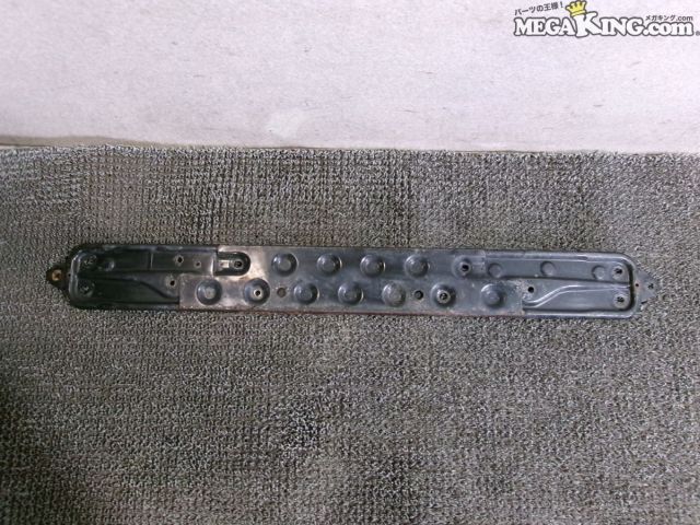 【中古】車種不明 BMW 純正 ノーマル アンダーバー ブレース 補強 F06 ? 6シリーズ ? F10 ? 5シリーズ ? 分かる方 / S6-284