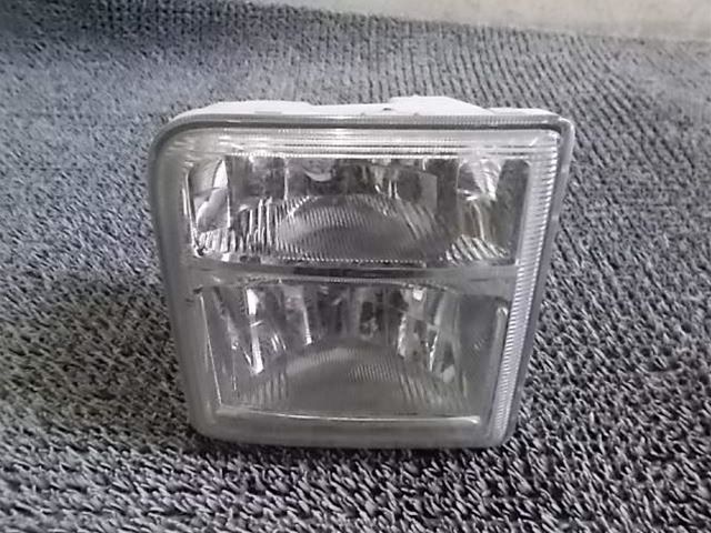 【中古】★激安!★L455S L465S タントエグゼ カスタム 純正 ノーマル フォグランプ ライト レンズ 右 運転席側 STANLEY P8550 / 4KJ10-616