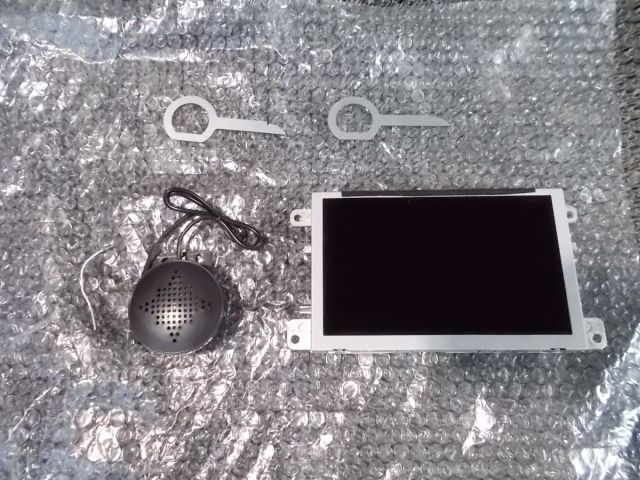 【中古】★激安!★アウディ 8T0 S5 純正 ノーマル モニター マルチビジョン 8R0919604 A4 等 / KP4-672