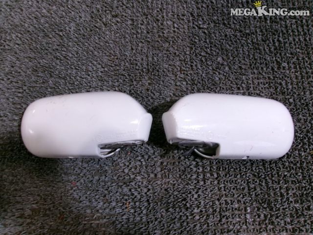【中古】車種不明 ニッサン 純正 ノーマル ドアミラー サイドミラー 5ピン 左右 IKI 8109 HCR32 ? スカイライン ? 分かる方 / T4-1697