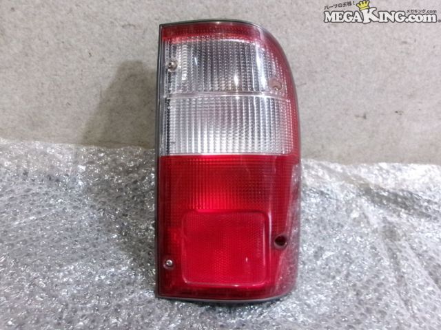 【中古】NCP34 bB 純正 ノーマル テールランプ テールライト 右 運転席側 KOITO 33-06708 R 35-71 / 5T4-2048