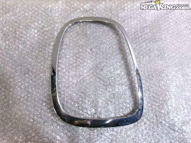 【中古】BMW MINI ミニ F56 JCW ジョンクーパーワークス 純正 テールランプベゼル 左 7463171 / T4-906