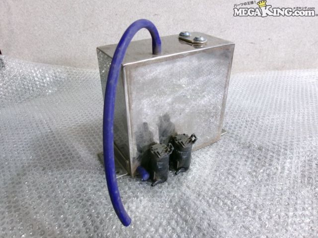【中古】社外 ウォッシャータンク JZA70 スープラ にて使用 85310-22080 060210-1361 モーター動作OK / 2S7-1313