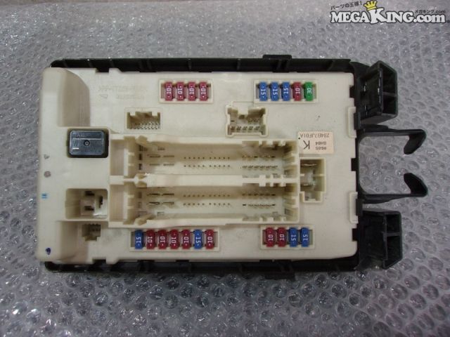 Rakuten - 【中古】R35 GT-R GTR 純正 ノーマル ヒューズボックス BOX VR38DETT 284B9 JK000 / 2S9-1762