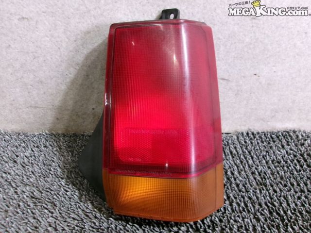 【中古】CR22S アルト 純正 ノーマル テールランプ テールライト レンズ ウインカー 右 運転席側 RR025 R 35603-70B0 / 2S6-587