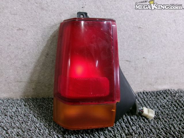 【中古】CR22S アルト 純正 ノーマル テールランプ テールライト レンズ ウインカー 左 助手席側 35701-70B0 L 35603-70B0 L / 2S6-588
