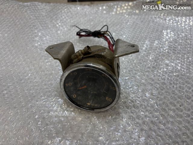 【中古】YAZAKI タコメーター 70Φ 6000rpm 旧車 VW フォルクスワーゲン 空冷ビートル にて使用 / 2T5-129