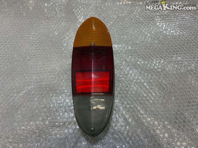 【中古】車種不明 フォルクスワーゲン 純正 テールランプ 311945281A HELLA 空冷ビートル ? カルマンギア ? 分かる方 / 2T5-131
