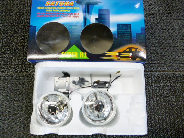 【中古】★新品!★SATUGA SUPER H3 HYPER FOG ハロゲン フォグランプ フォグライトレンズ 左右 セット YL..