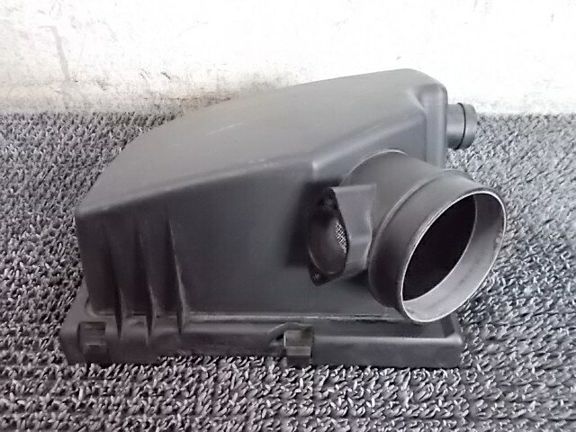 【中古】★激安!★BMW E34 ? E32 ? 3シリーズ 純正 エアクリーナーボックス エアクリ BOX エアフィルター..