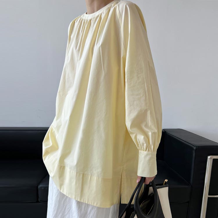 カジュアル スタンドカラー シャツ レディース チュニックブラウス チュニック ロング丈 ロングシャツ ブラウス スリット入り ギャザー入り 長袖 大人 かわいい 体型カバー ブラウス M L