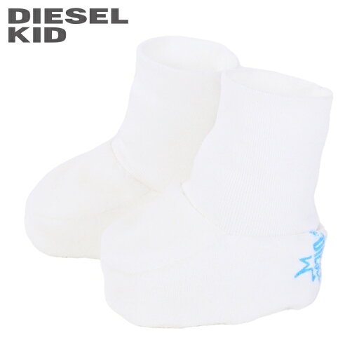 ◆DIESEL KID ディーゼルキッズ ベビー ユニセックス◆ワンポイントロゴ ベビー服 男の子 女の子 ベビールームシューズ 靴下【ZINIL-NB】【サイズII】【ホワイト×ブルー】dik-m-a-e8-713 《_メーカー希望小売価格4,400円》 ◆DIESEL KID ディーゼルキッズ ベビー ユニセックス◆ワンポイントロゴ ベビー服 男の子 女の子 ベビールームシューズ 靴下【ZINIL-NB】【サイズII】【ホワイト×ブルー】dik-m-a-e8-713 《_メーカー希望小売価格4,400円》